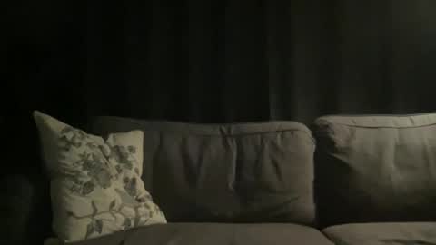 BlIdoL online show from November 25, 6:43 pm