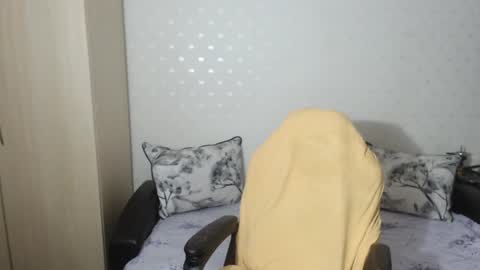 Mr Blond online show from December 18, 8:47 pm