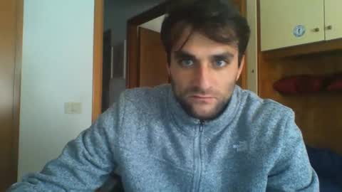 bluejoee online show from November 27, 10:08 am