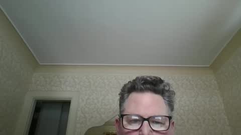 bluemoose70 online show from January 5, 5:41 pm