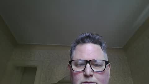 bluemoose70 online show from March 3, 9:56 pm