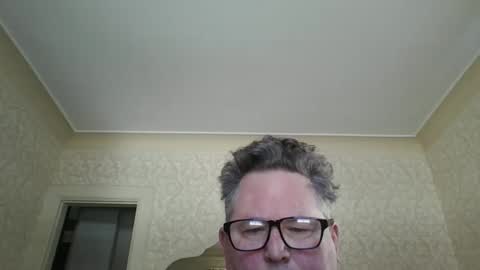 bluemoose70 online show from January 10, 4:51 pm