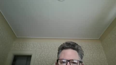 bluemoose70 online show from January 6, 3:19 pm