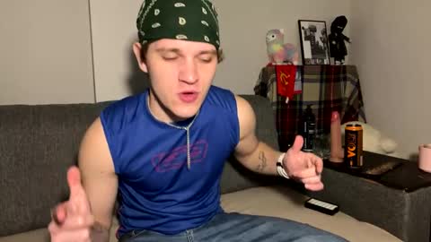 bob_bucks online show from March 28, 6:41 pm