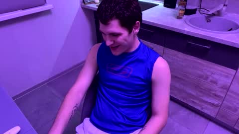 bob_bucks online show from February 26, 12:01 am