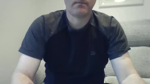 bobby_113 online show from February 12, 2:21 pm