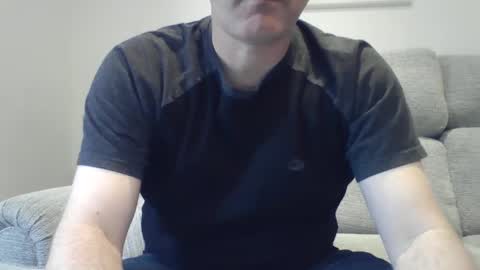 bobby_113 online show from January 14, 1:06 pm