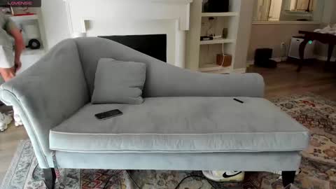 bobbydfw online show from February 27, 9:25 pm