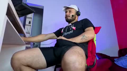 body xxx online show from March 9, 7:46 am