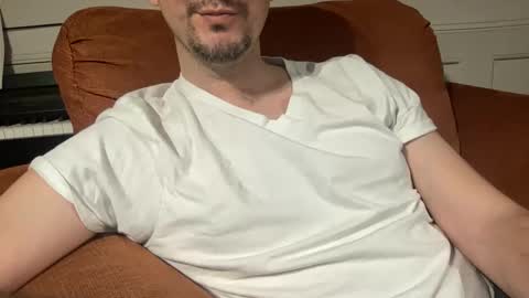 Snapshot of boludopeludo chatting on January 31, 4:36 am edilsonrd online show from January 31, 4:36 am