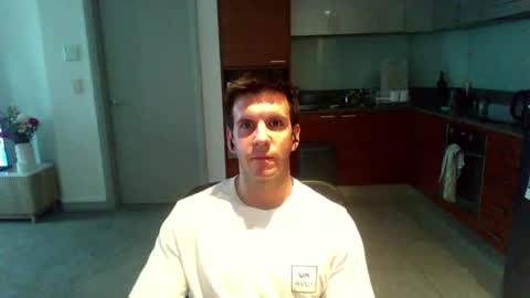 Bondi online show from February 21, 7:09 am