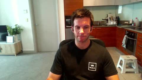 Bondi online show from March 13, 4:31 am