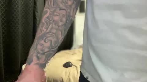 boner4you1994 online show from April 17, 6:49 am