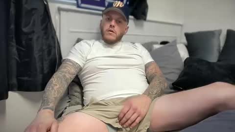 boner4you1994 online show from October 30, 11:39 pm