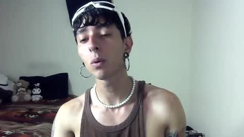 Boy Astro online show from February 8, 12:28 am