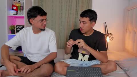 boy_jerry online show from February 22, 7:43 am