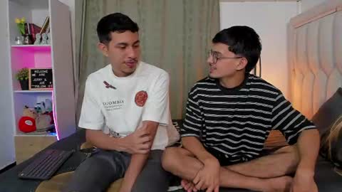 boy_jerry online show from June 22, 4:11 pm