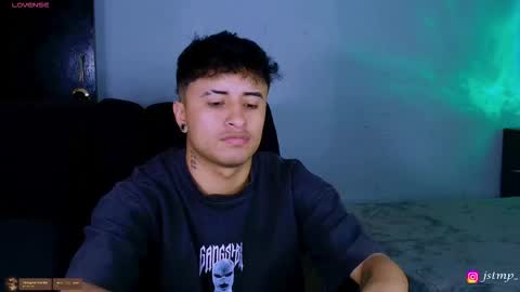 boy_nauthy online show from November 10, 7:41 pm