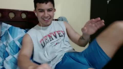 boyfit2023 online show from December 13, 7:43 pm