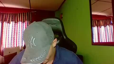 Felipe  online show from July 3, 4:56 pm