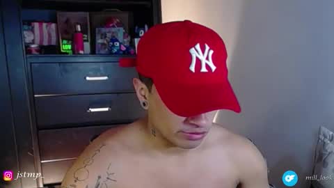 miguel  online show from March 7, 12:08 am