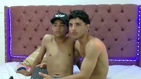 ALEX - TAYLER  -MIKE online show from February 11, 2:02 pm