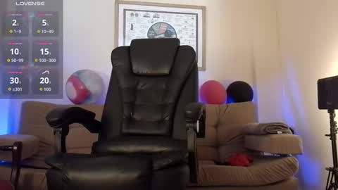 Bradley Colton Independ Model online show from October 20, 3:27 pm