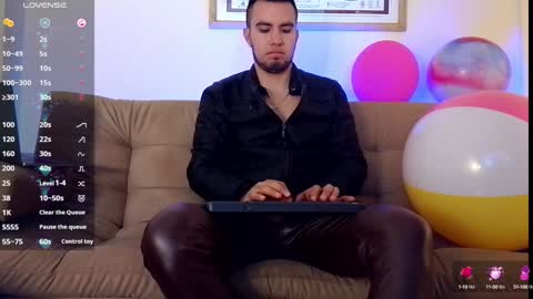 Bradley Colton Independ Model online show from January 30, 1:21 pm