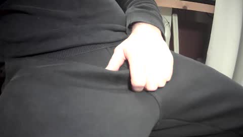 bram27370 online show from March 15, 6:47 pm