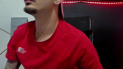 BrandonTateX online show from April 17, 5:32 am