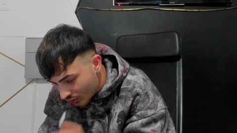 BrandonTateX online show from March 29, 8:47 am