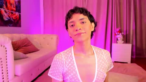   online show from November 19, 9:25 pm