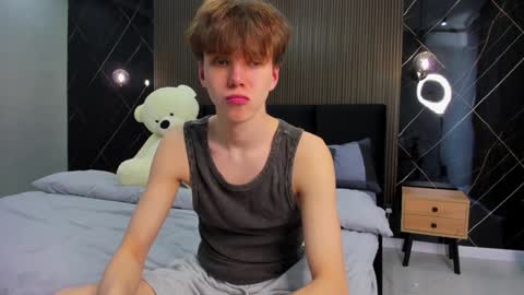 Snapshot of braxiboy chatting on January 26, 6:59 am Brax online show from January 26, 6:59 am