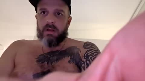 bredboxent online show from April 18, 10:27 am