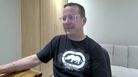 Brett online show from November 24, 5:36 pm