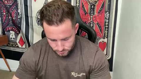 Brett Mycles online show from December 14, 8:27 pm