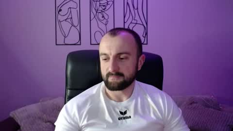 brindlefly69 online show from January 12, 12:31 pm