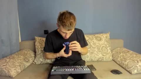 bristlebback online show from September 30, 6:55 pm