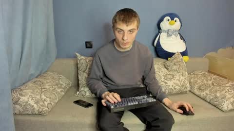 bristlebback online show from April 10, 5:09 pm