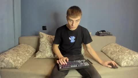 bristlebback online show from October 9, 6:02 pm