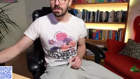 Callum online show from January 7, 1:32 pm