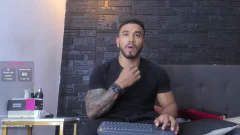 brock_hurn online show from December 20, 10:06 pm