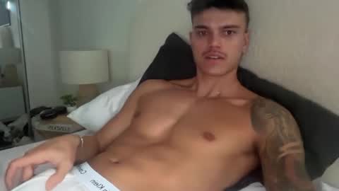 BrooklynTay online show from March 15, 11:33 pm