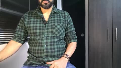 Bruce online show from February 5, 10:51 am