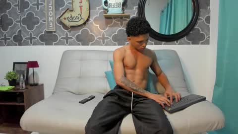 bruno_snow online show from February 21, 7:53 am