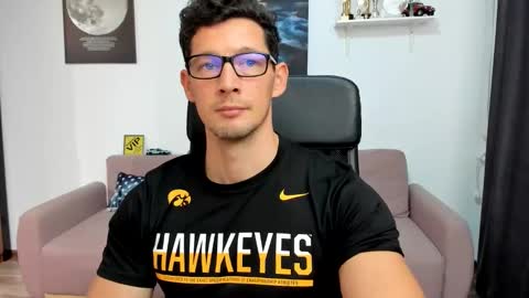 Brutus K online show from November 18, 9:13 am