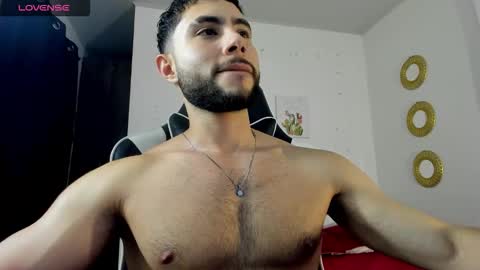 bryan_oficials online show from February 25, 4:13 am