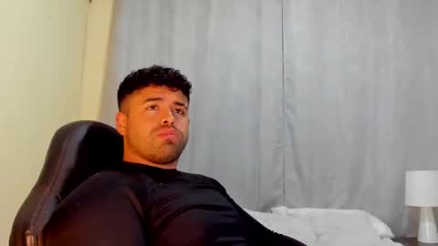 bryan stoness online show from December 21, 1:15 am