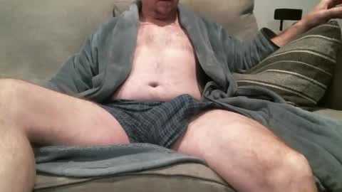 Snapshot of buck_camstar chatting on March 11, 2:51 pm Buck online show from March 11, 2:51 pm