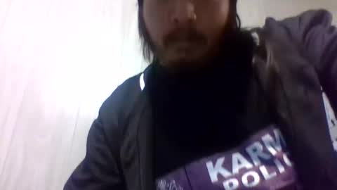 buckoykang online show from December 6, 6:50 pm